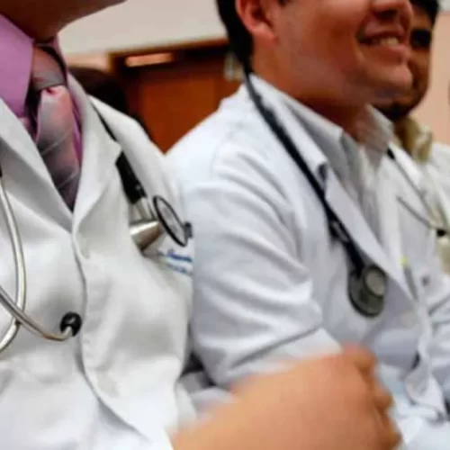 Curso de primeros auxilios en Perú: dónde estudiarlo y qué aprenderás