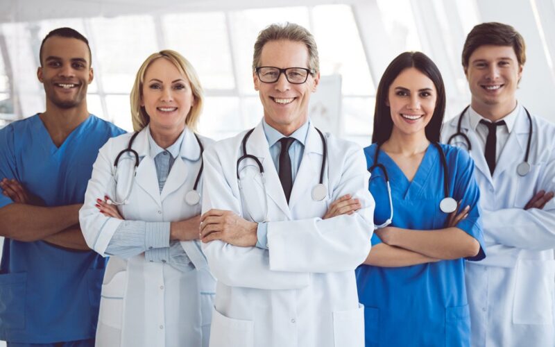 Malla curricular real de Medicina Humana en Perú: qué cursos llevarás año por año